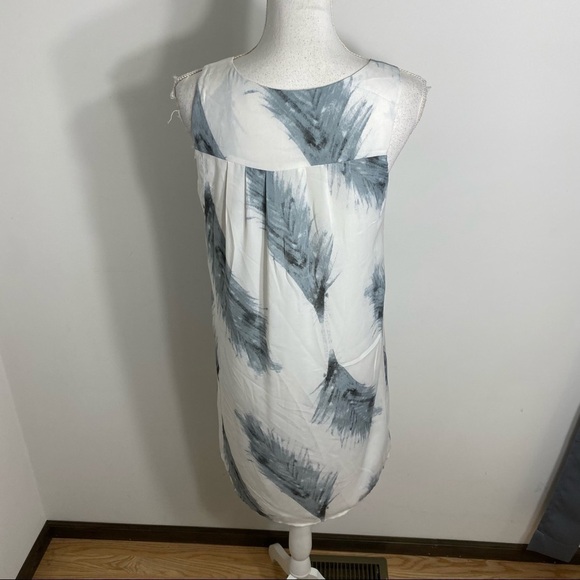 Lilla P Button Down Tunic XS Sleeveless Feather - Picture 5 of 9